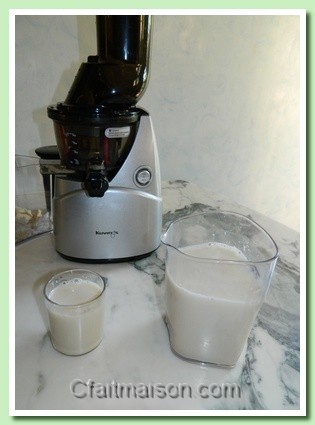 Lait de soja  l'extracteur de jus Kuvings B9000