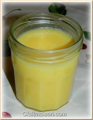 Ghee refroidi et solidifi naturellement