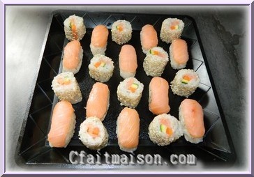 Nigiris et makis prpars avec le Sushi Party de Tupperware