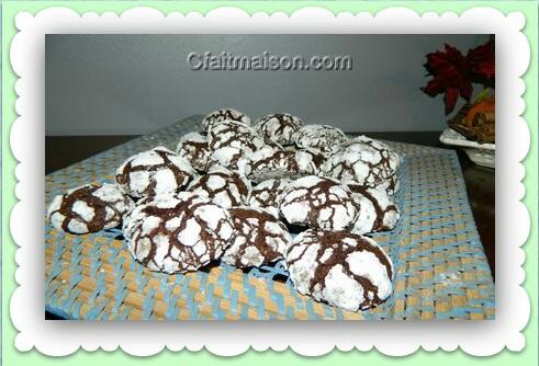 Biscuits craquels au chocolat noir de Martha Stewart.