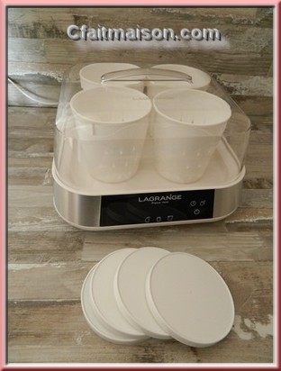 Les 4 pots et faisselles de la yaourtire - fromagre Ligne.