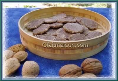 Galettes rustiques aux amandes et aux noix prgermes.