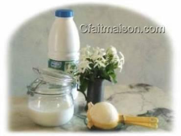 Fabriquer sa boisson kéfir de lait chez soi à partir de grains ou de  ferments.