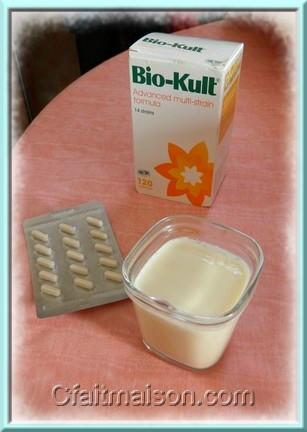 lait de vache ferment avec une glule de Bio-Kult.