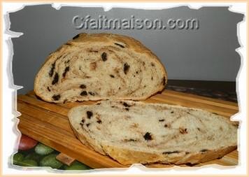 pain aux olives fait en MP La Fourne de Moulinex.