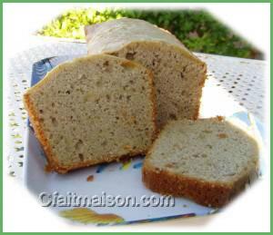 Cake aux amandes.