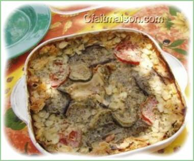 Plat de lasagnes de riz cuites.